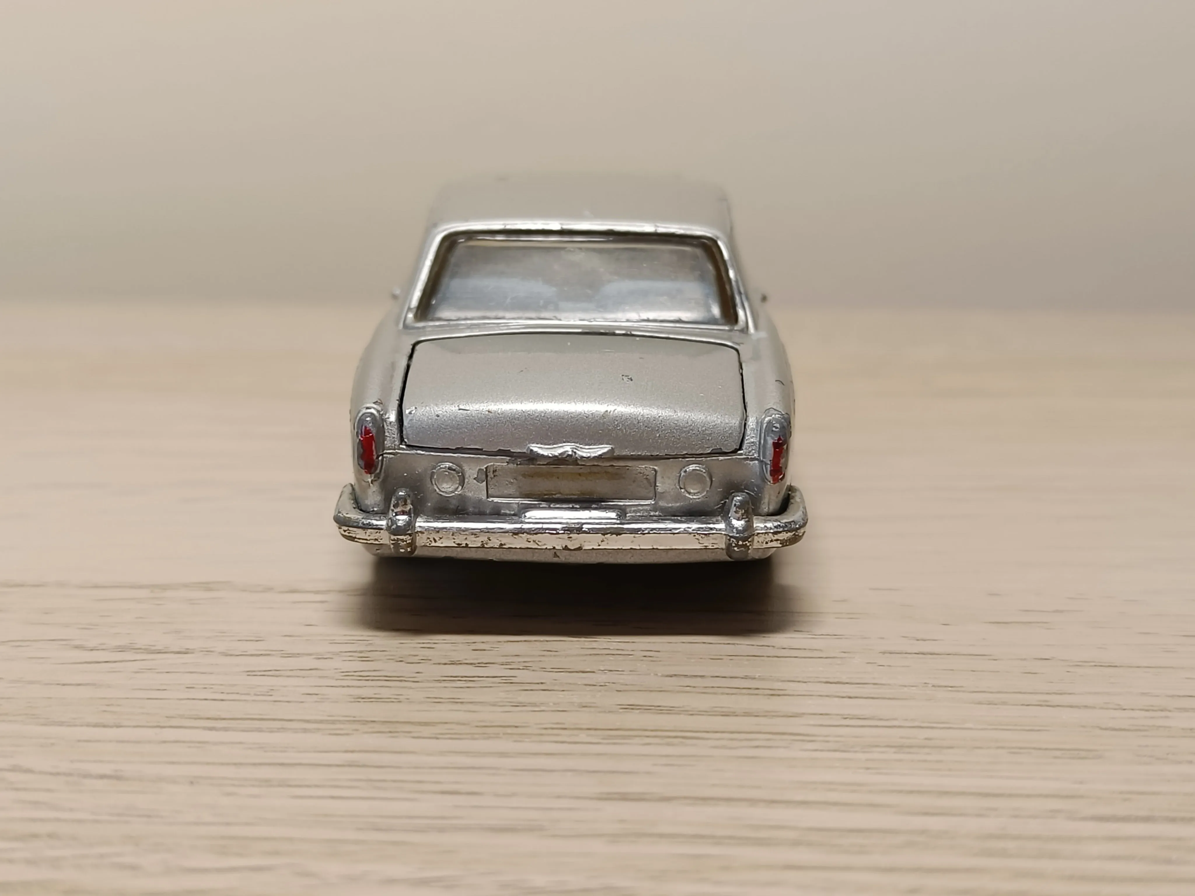 273 Rolls Royce Silver Shadow *with original box in silver / blue metallic*