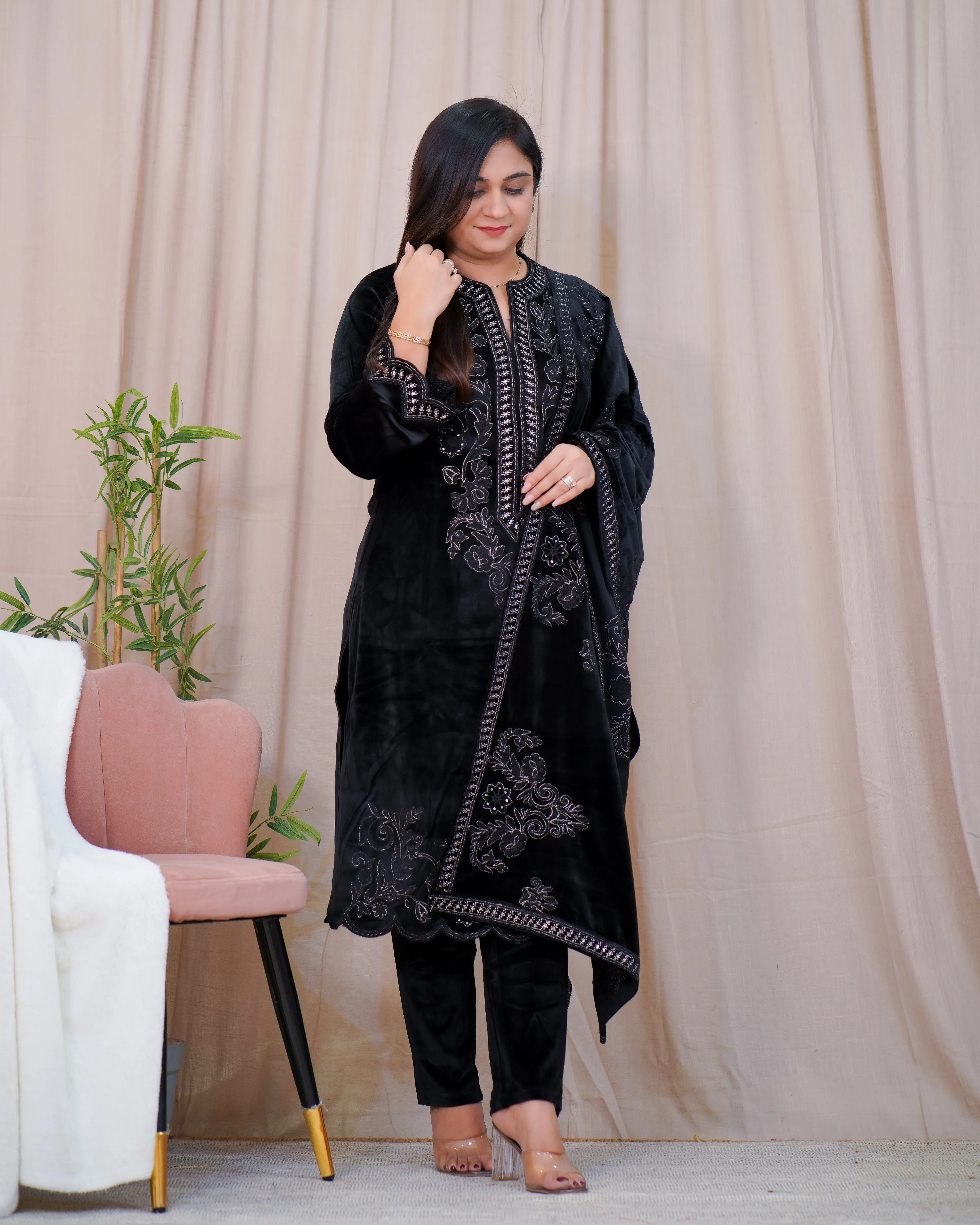 Ajooni Embroidered Premium Velvet Pant set