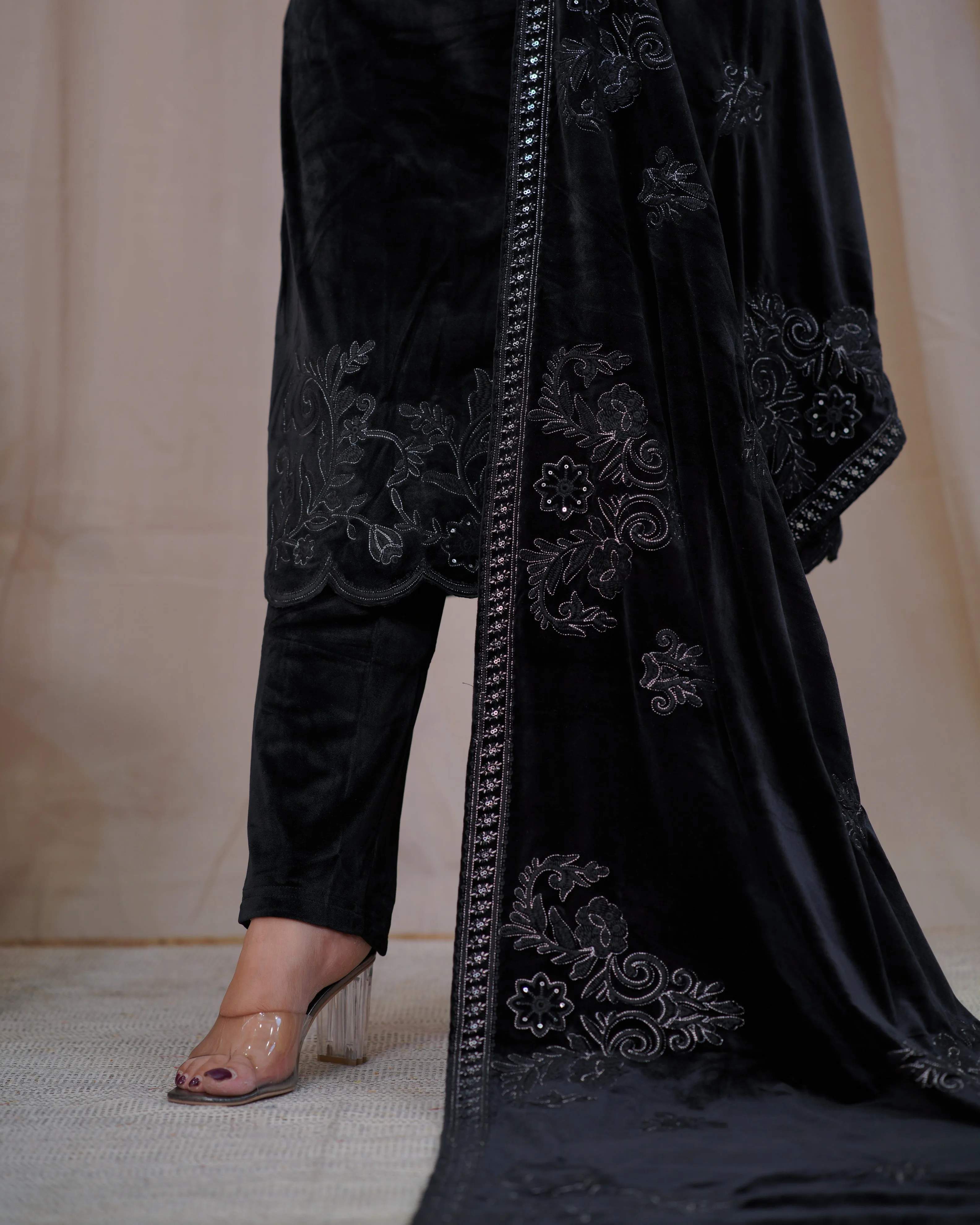 Ajooni Embroidered Premium Velvet Pant set