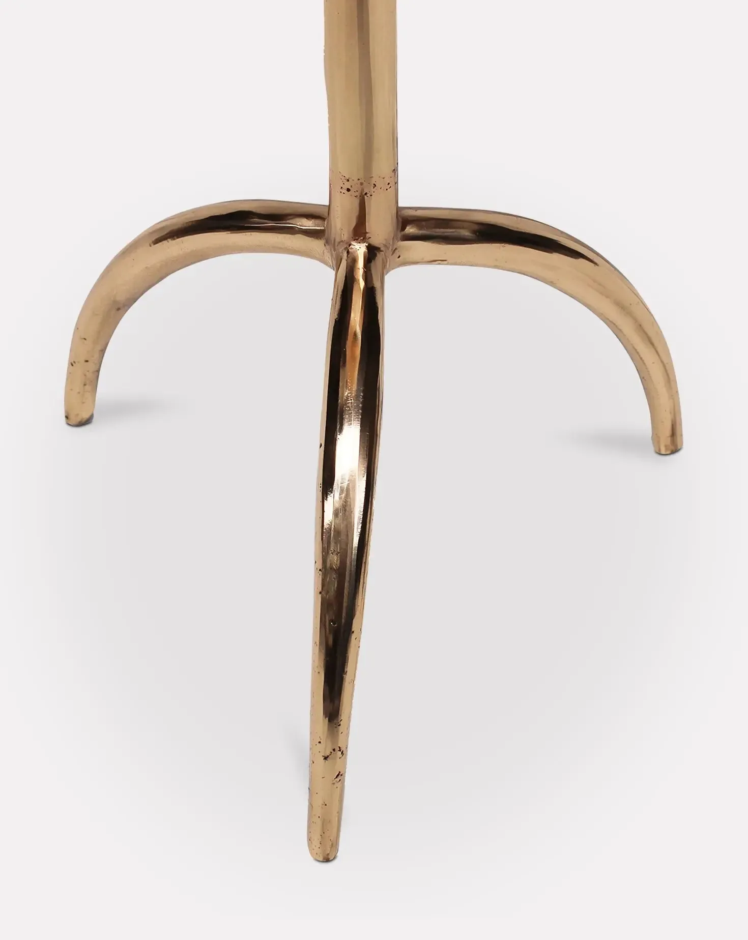 Colla Sprue Table IV
