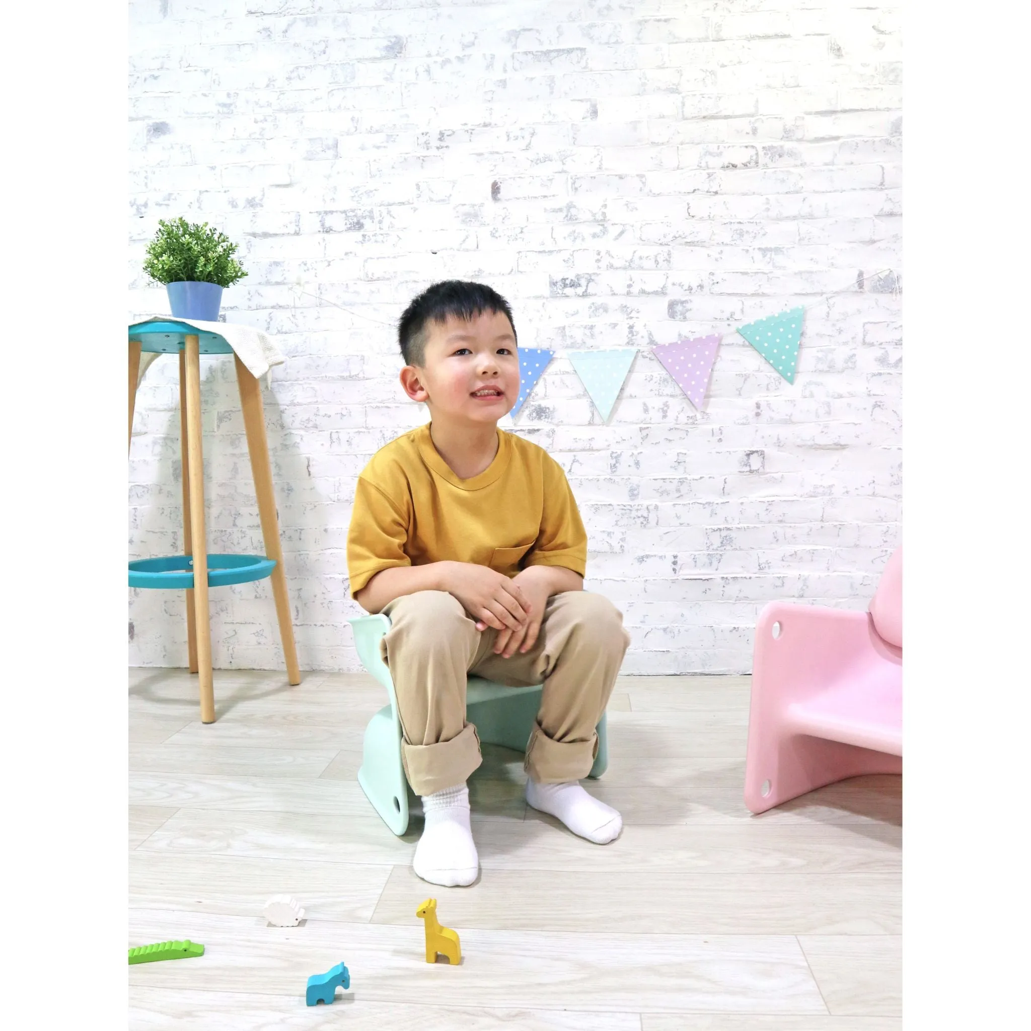 Combi Multi-Functional Chair - Yellow