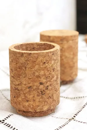 CORK CONTAINER