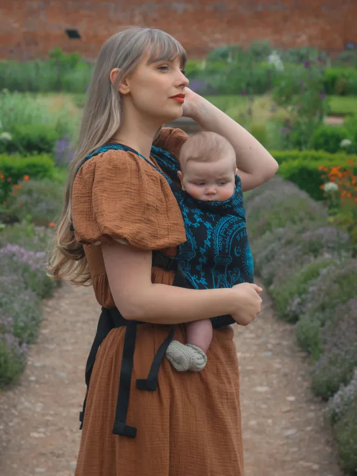 Doors Of Durin Mellon Bairn Baby Carrier by Oscha