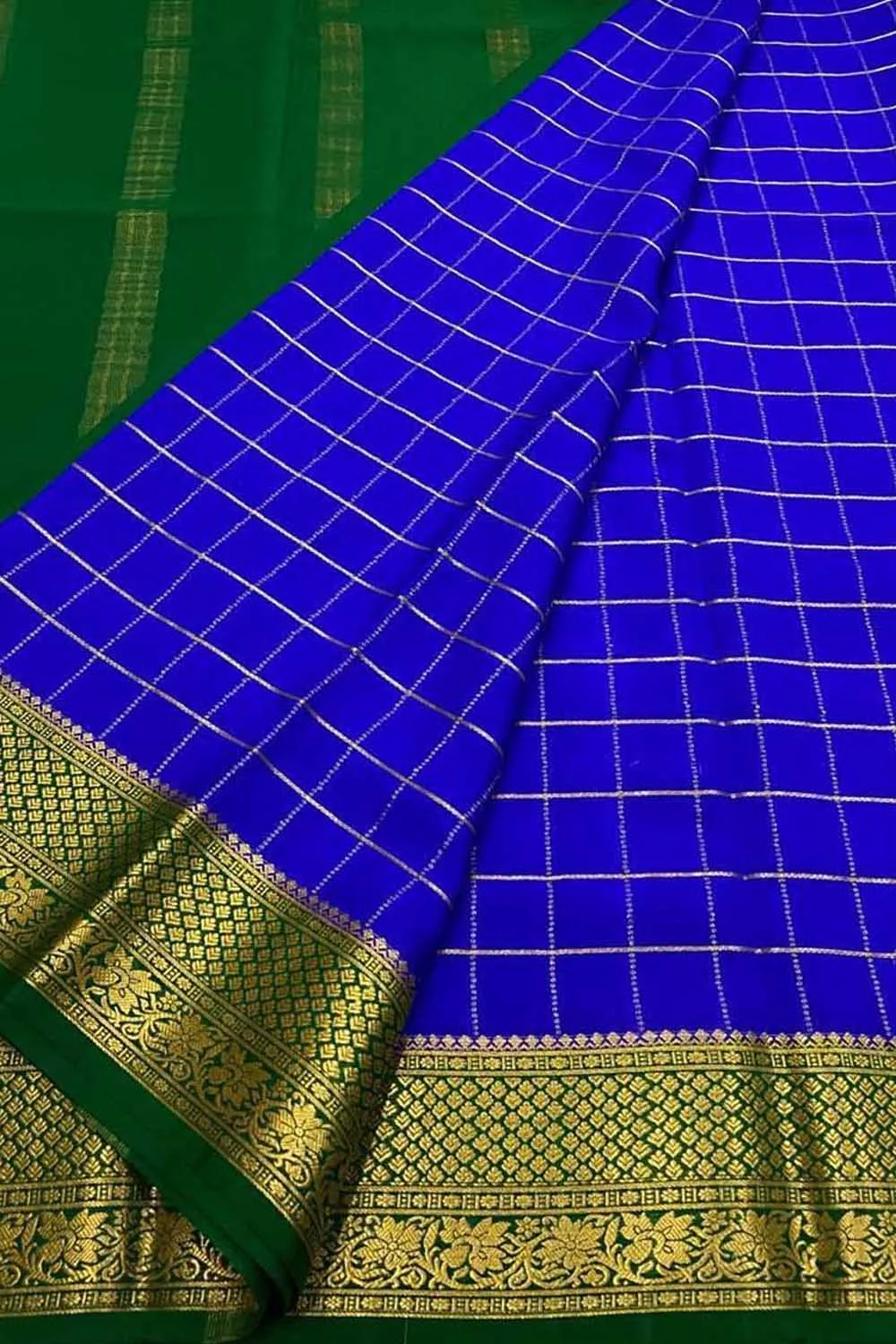 Exquisite Blue & Green Mysore Handloom Crepe Silk Saree