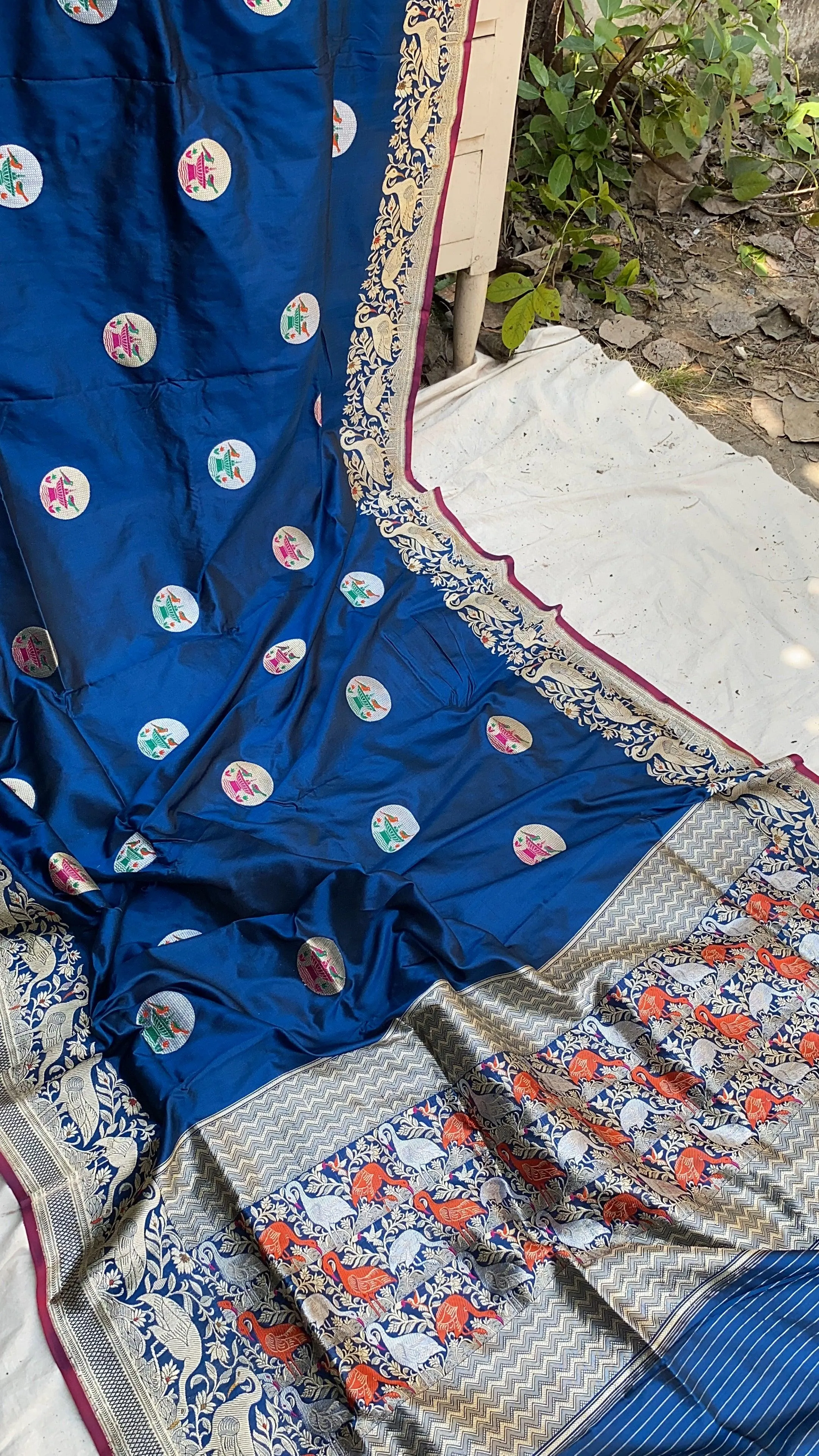 Exquisite Emerald Blue Banarasi Silk Saree