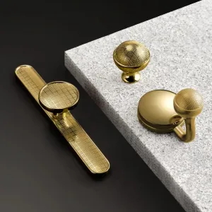 Exquisite Gold Knobs and Pulls For Cabinets