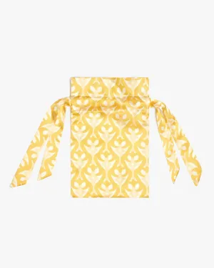Exquisite Lily Print Pouch
