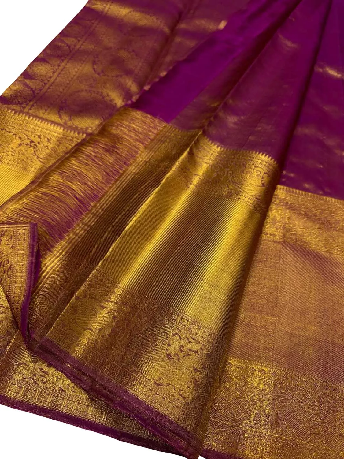 Exquisite Purple Pure Silk Kanjeevaram Saree