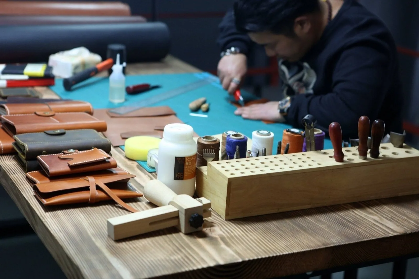 Handmade full grain leather macbook case