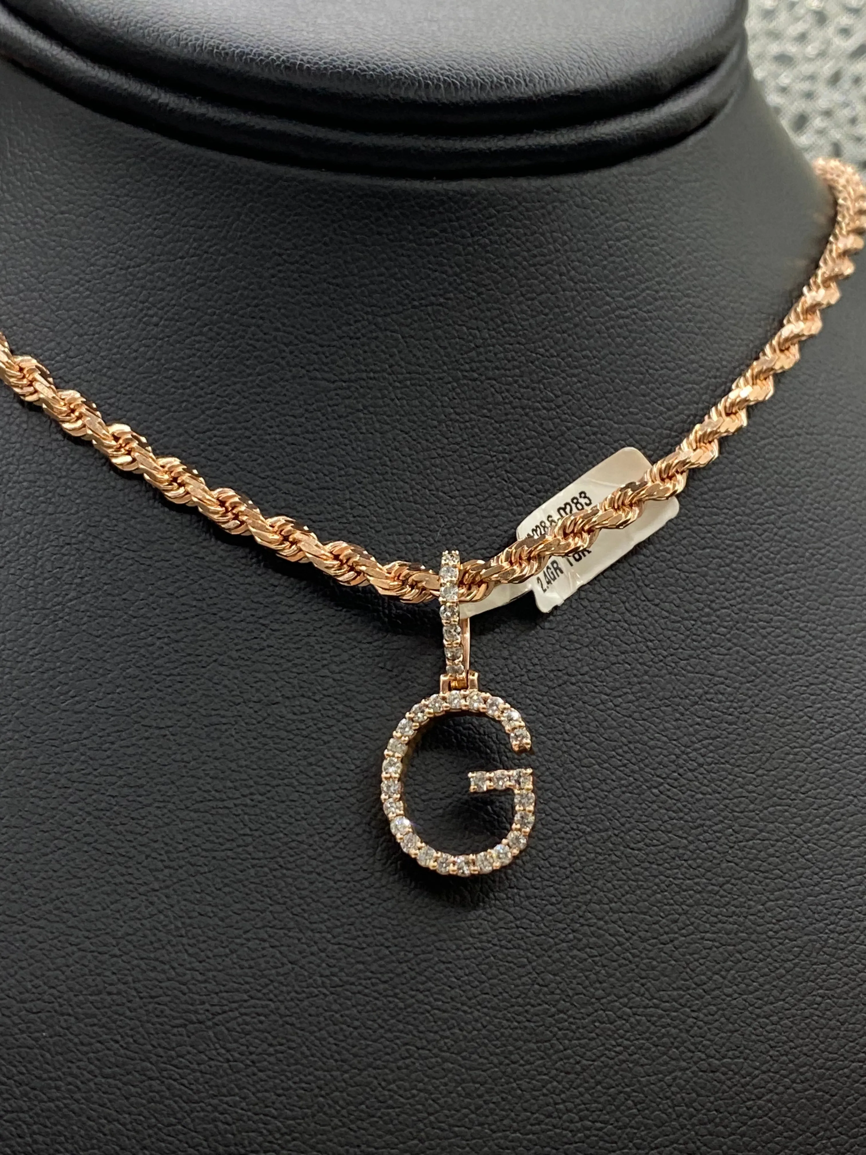 Letter R Pendant 10K Rose Gold With Diamond / 2.4gr