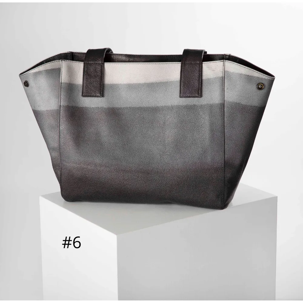 Oversized Tote- Elis