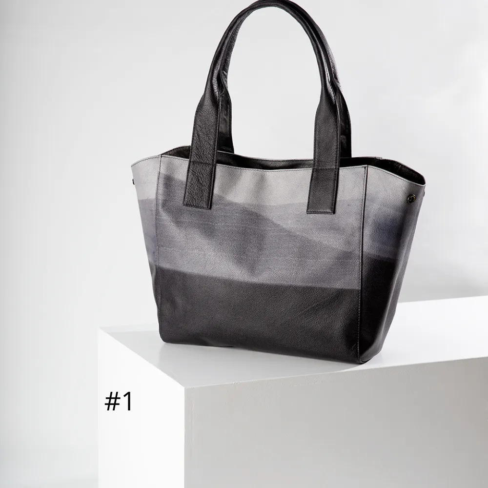 Oversized Tote- Elis