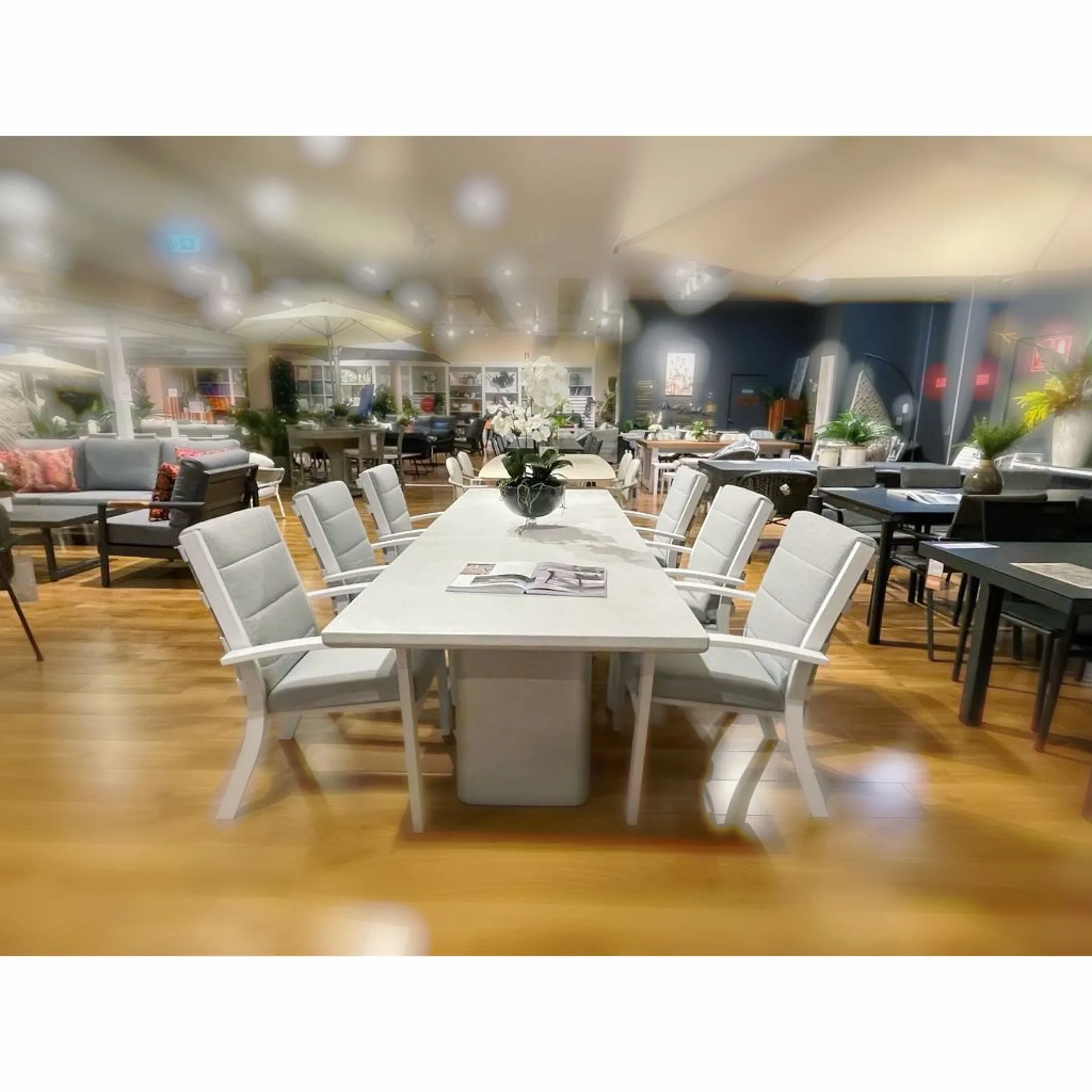 Roma 240 Outdoor Dining Table White