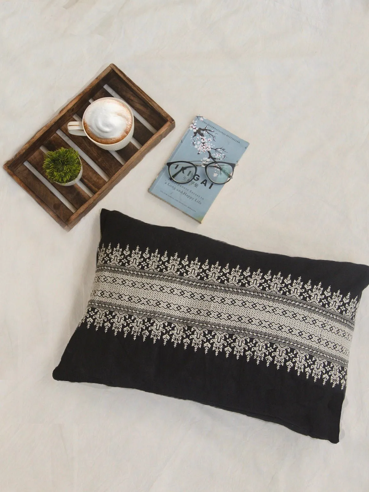 Zomi Handwoven Cotton Cushion Cover with Tribal Motif