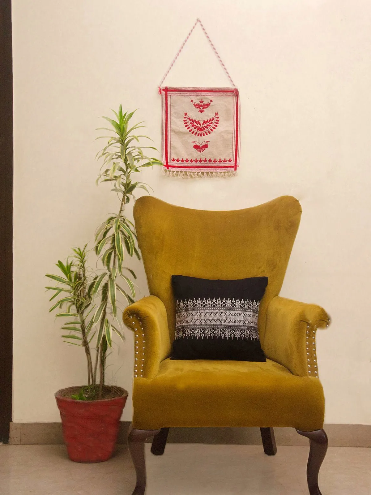 Zomi Handwoven Cotton Cushion Cover with Tribal Motif